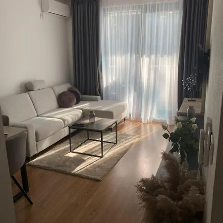 Pupin Star - City Centre Apartment